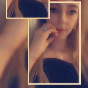 Meet your Posher, Chloe